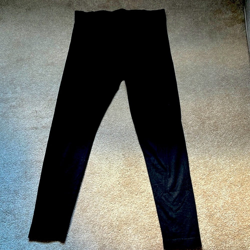 Black leggings